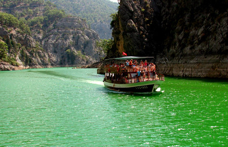 Green Canyon Boat Trip (Full-Day)